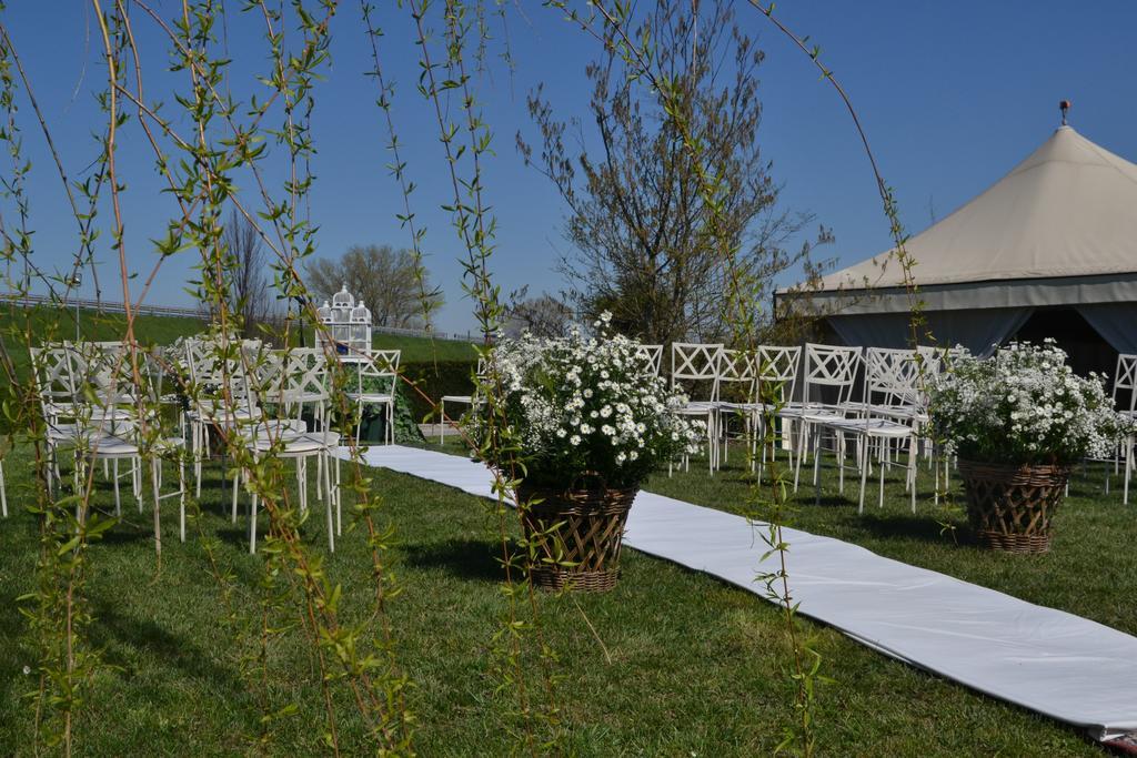 Boara Pisani Hotel Petrarca מראה חיצוני תמונה