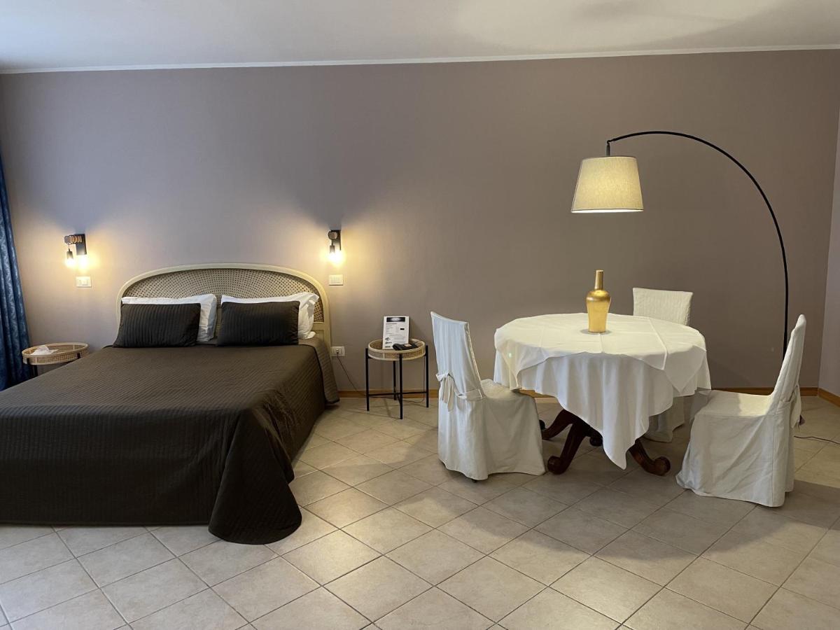 Boara Pisani Hotel Petrarca מראה חיצוני תמונה