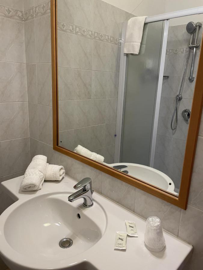 Boara Pisani Hotel Petrarca מראה חיצוני תמונה